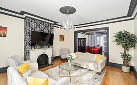 Centennial 6-Bedroom Waterfront Palace Sleeps 14
